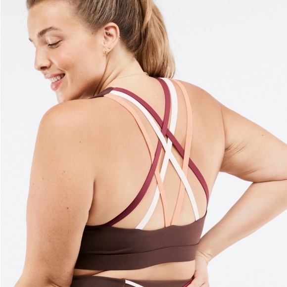 Fabletics - Boost Medium Impact Sports Bra III - 3x - Brown - Picture 1 of 5